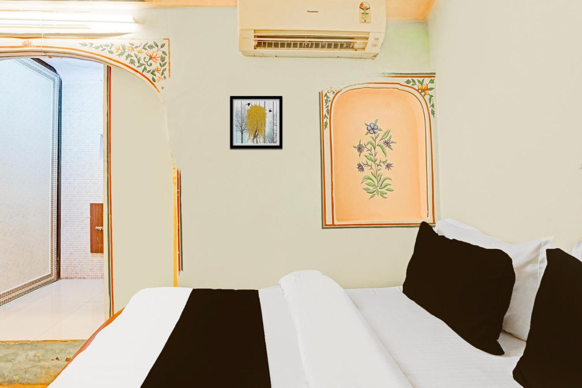Khandaka Mahal - A Heritage Hotel Jaipur Bagian luar foto