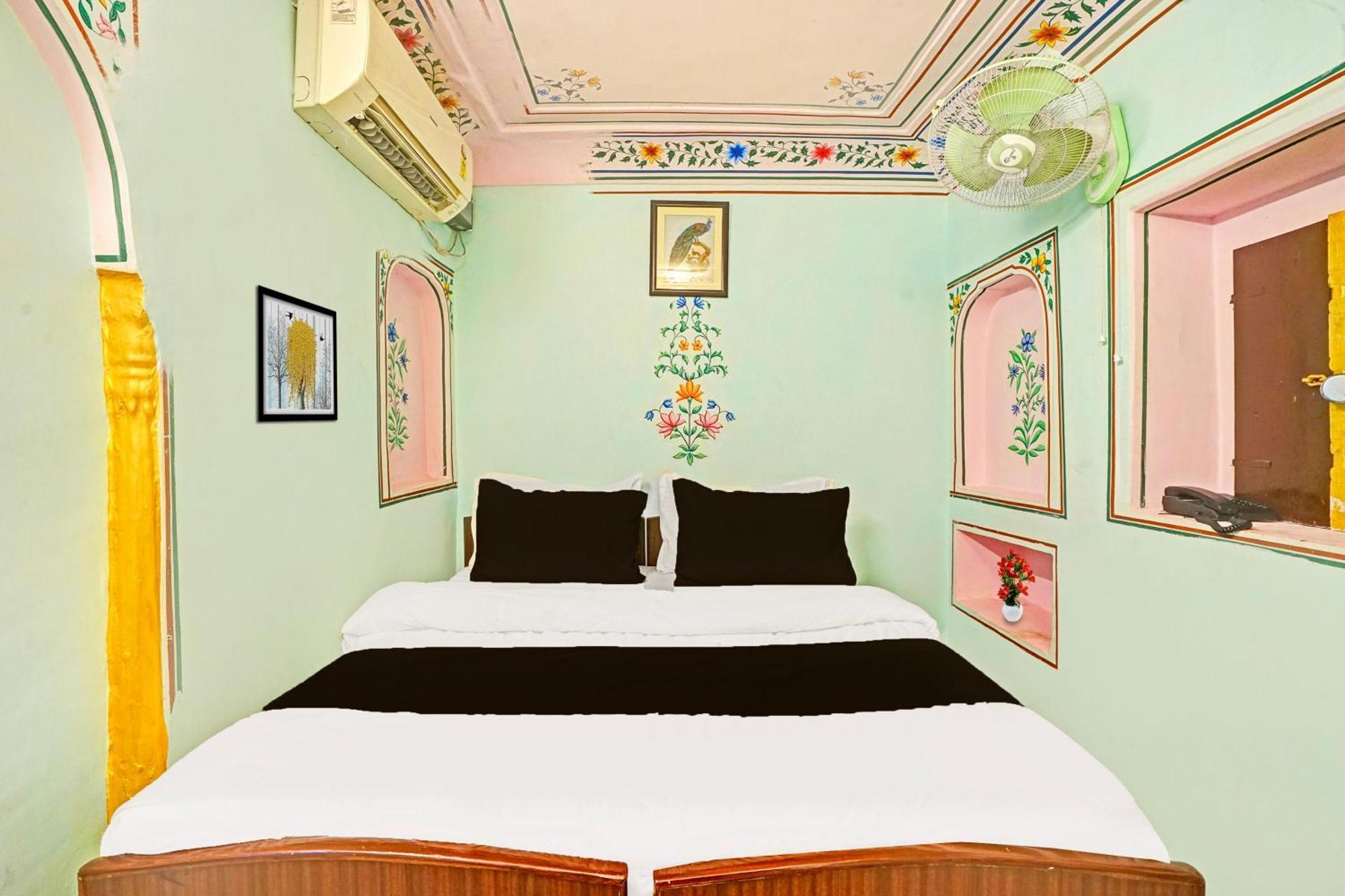 Khandaka Mahal - A Heritage Hotel Jaipur Bagian luar foto