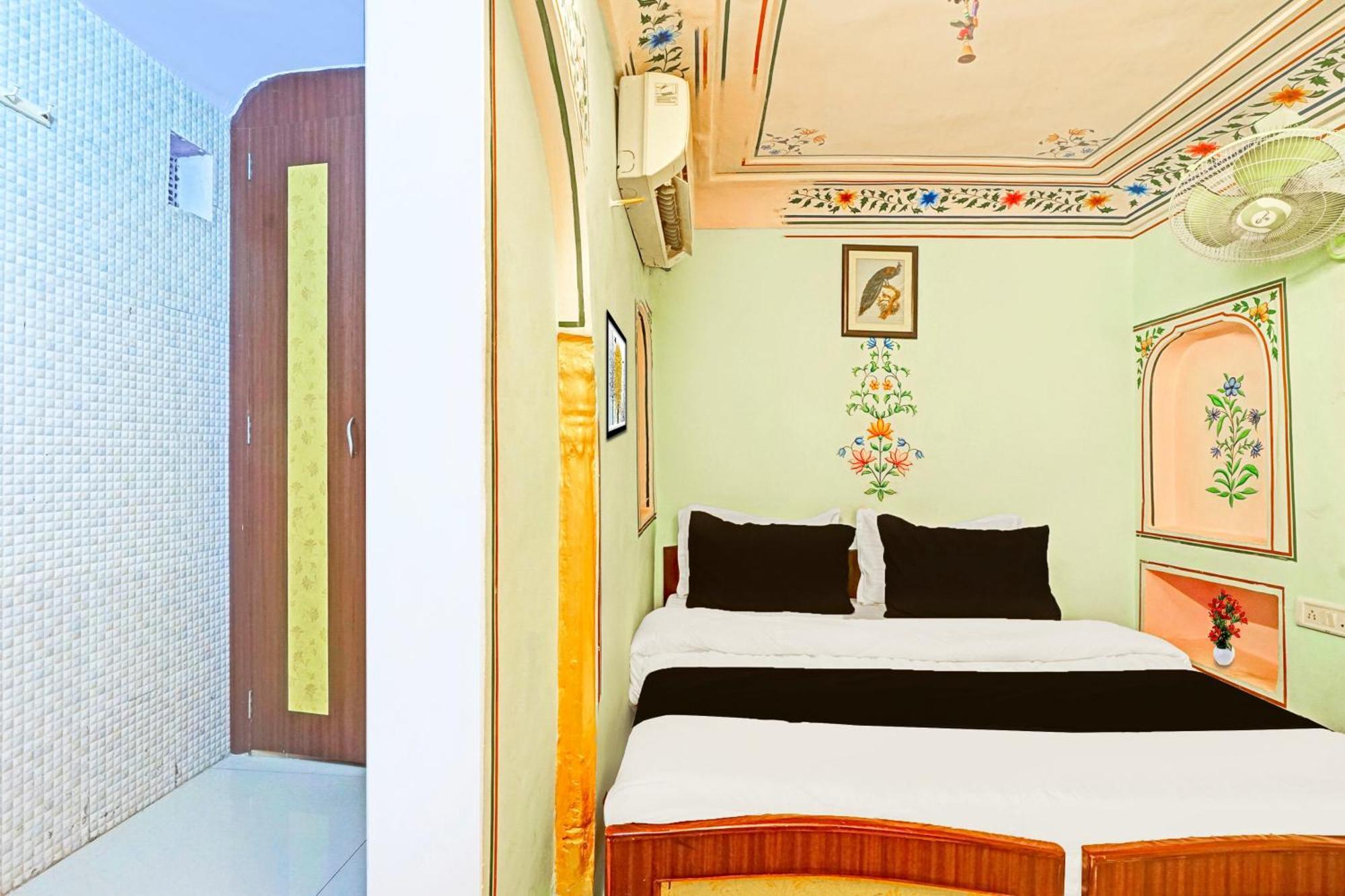 Khandaka Mahal - A Heritage Hotel Jaipur Bagian luar foto